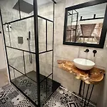 Hotel Le Clos Du Dramont 2*