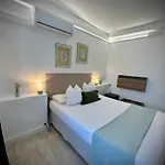Le Clos Du Dramont ホテル 2*