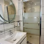 Le Clos Du Dramont 2*