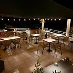 Hotel Le Clos Du Dramont 2*
