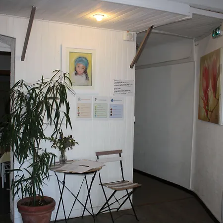 Hotel Le Clos Du Dramont 2*