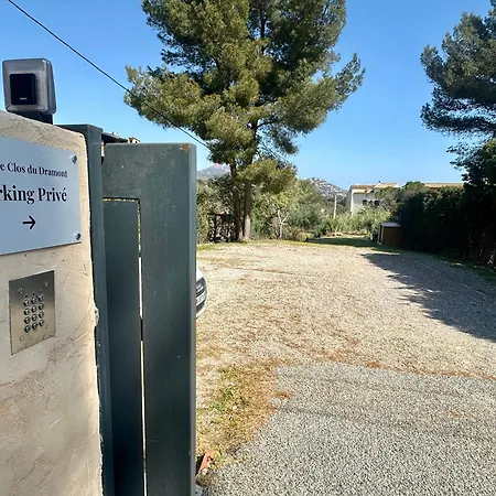Le Clos Du Dramont 2*