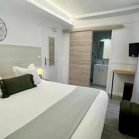 Otel Le Clos Du Dramont Saint-Raphaël