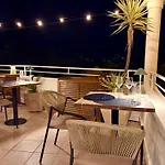 Le Clos Du Dramont Hotel 2*