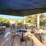 Le Clos Du Dramont Hotel