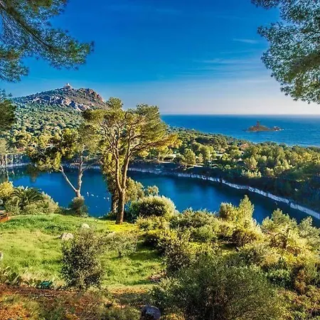 Provencale Saint-Raphael (Var)