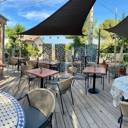 Le Clos Du Dramont Szálloda 2*