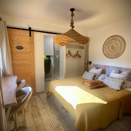 Szálloda Le Clos Du Dramont Saint-Raphaël