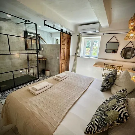 Le Clos Du Dramont 2* Saint-Raphaël