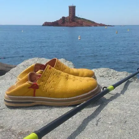 Le Clos Du Dramont Szálloda