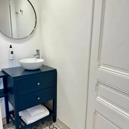 Hotel Le Clos Du Dramont 2*