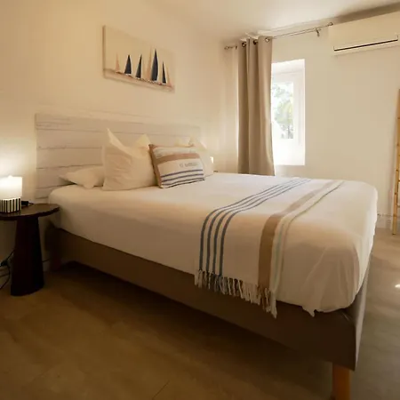 Otel Le Clos Du Dramont Saint-Raphaël