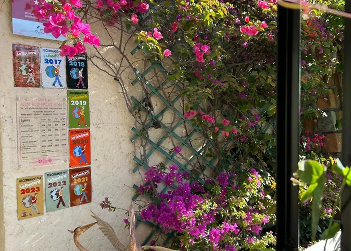 Le Clos Du Dramont Hotel