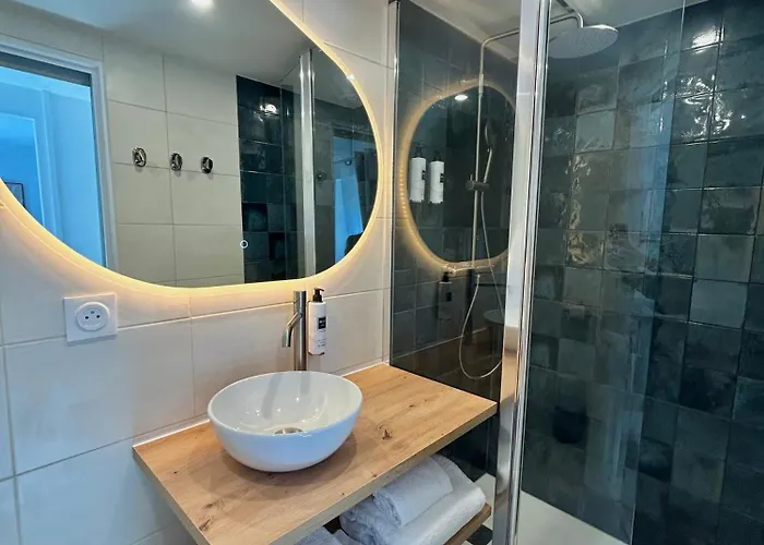 فندق Le Clos Du Dramont Saint-Raphaël